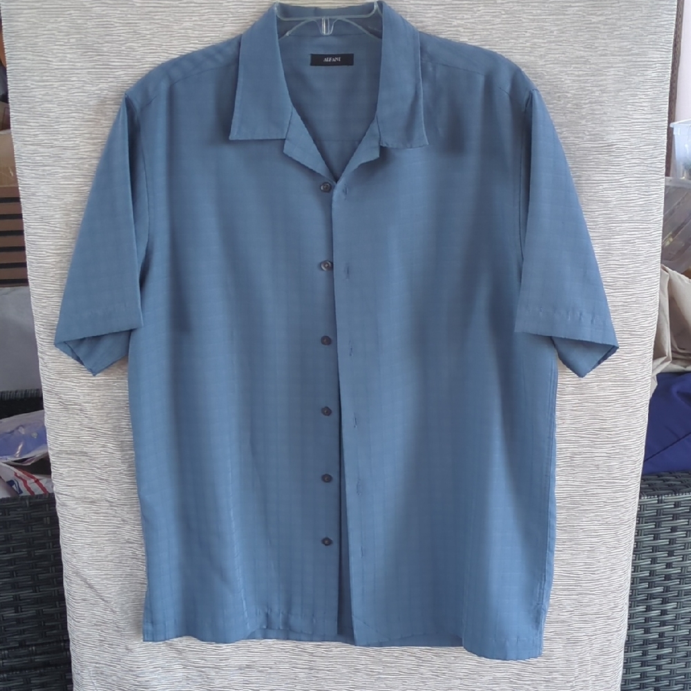 Alfani Men's Slate Blue Short-Sleeve Button-Down Shirt, Medium Size